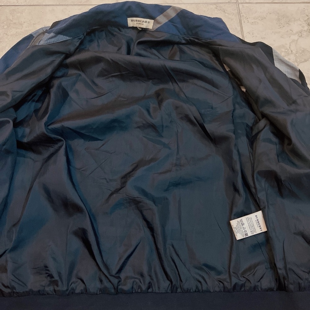 Vintage Burberry light jacket - Picture 6 of 6